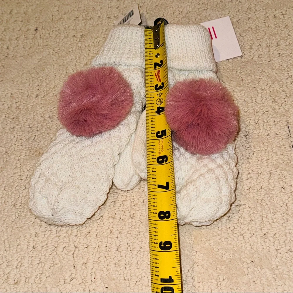 Surell White color Popcorn Knit Girls Mittens with Faux Fur Pink Pom-Pom NWT